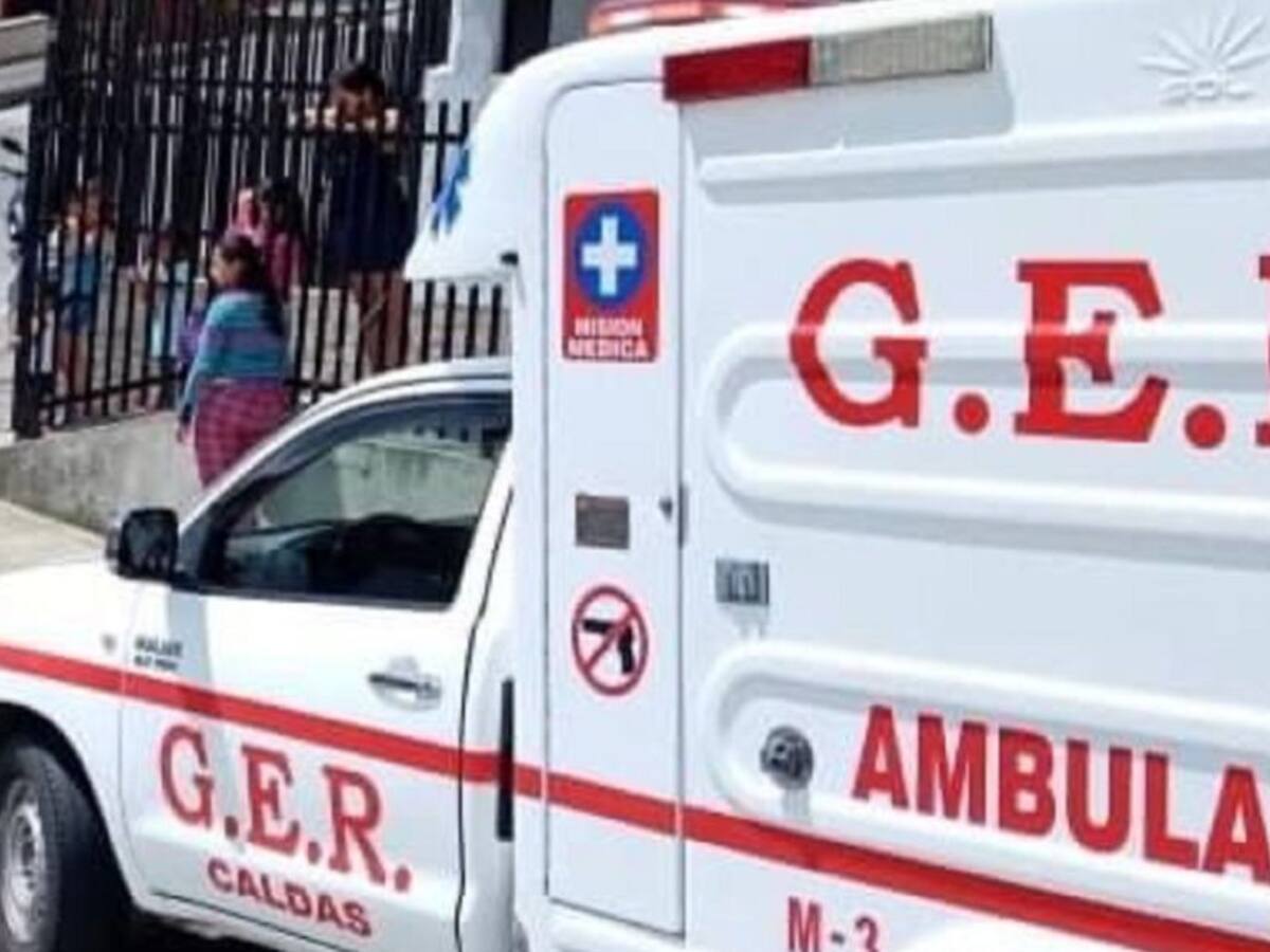 Por poco asesina a su padre, cuando lo agredió e intentó asfixiarlo