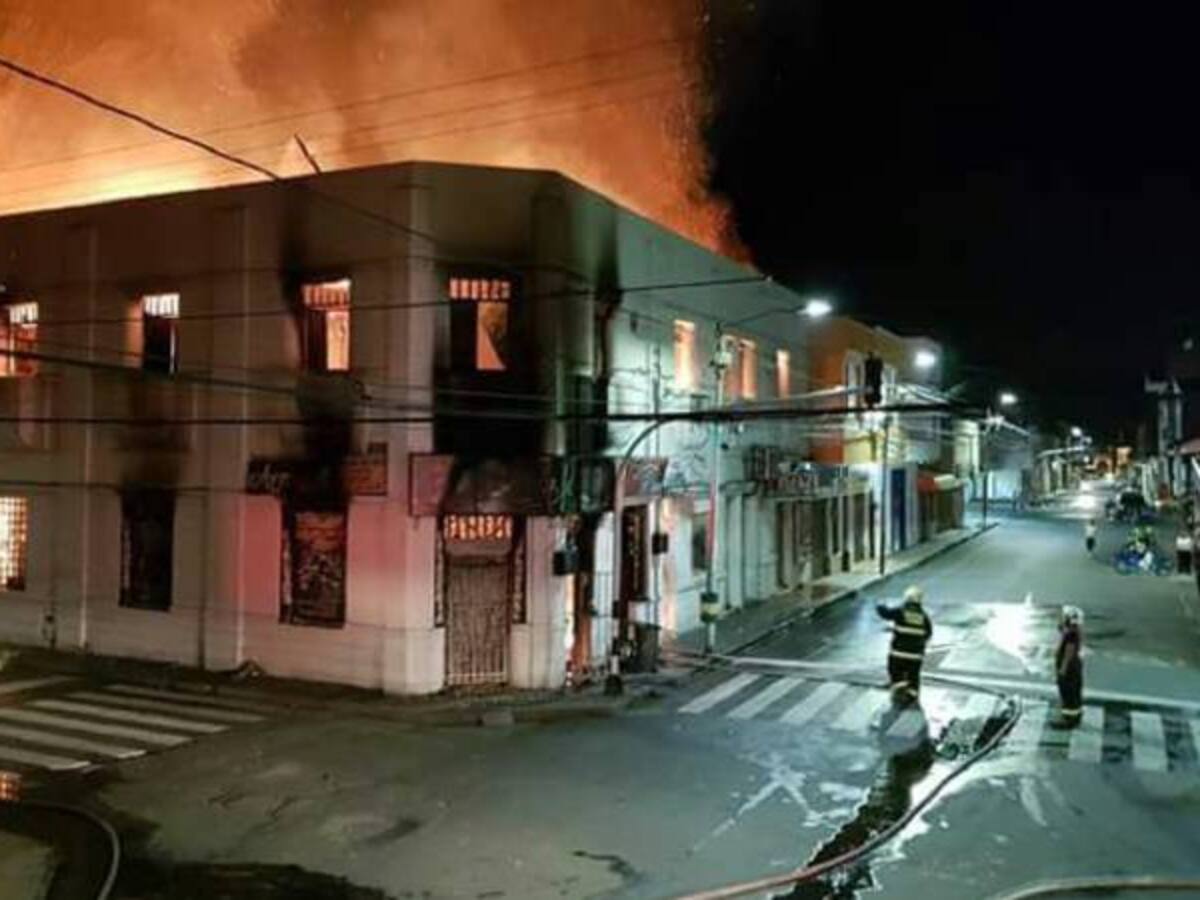 Una persona murió durante incendio en Palmira