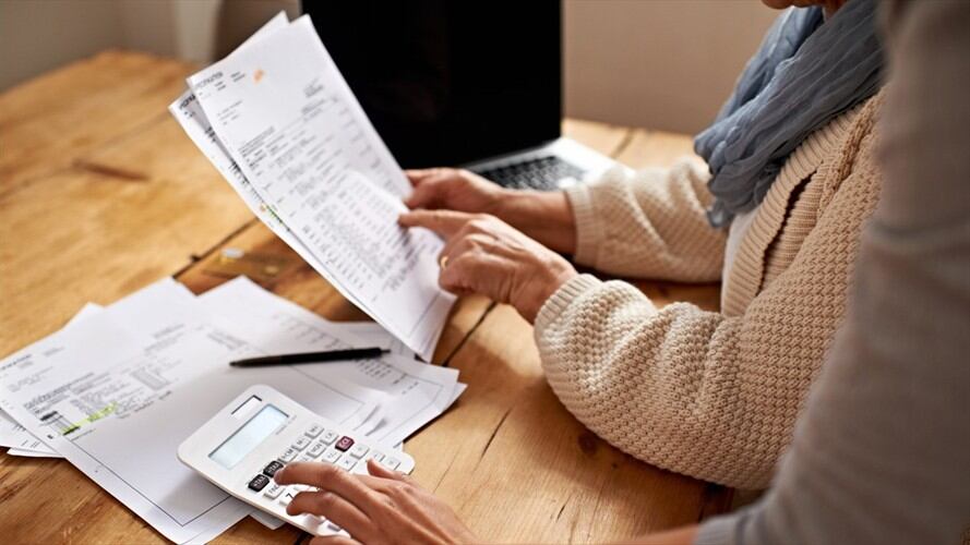 El Consejo Gremial propone ponerle impuesto a las pensiones altas que superen los seis salarios mínimos, es decir, los $4'400.000. Foto: Getty Images