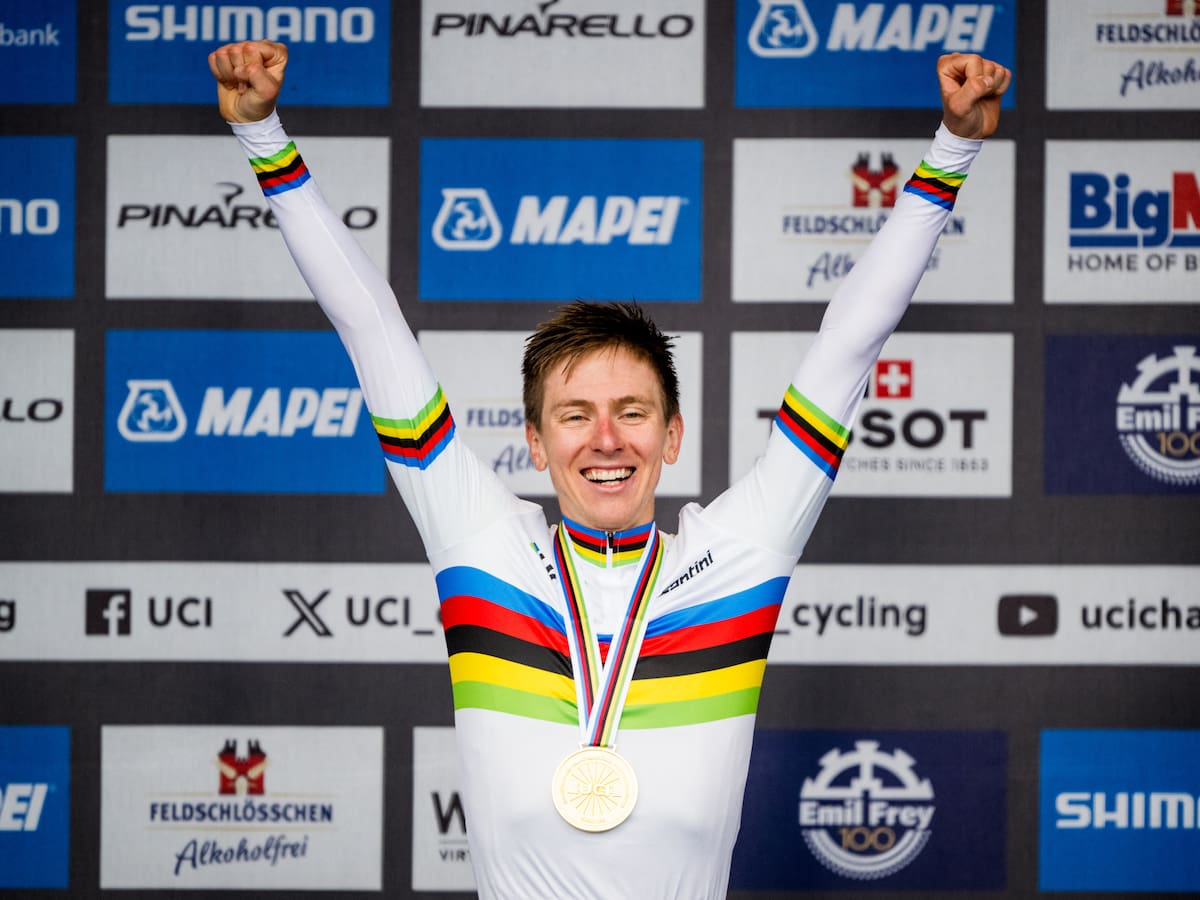 Tadej Pogacar se consagra campeón mundial de ciclismo: ¿Cómo le fue a los colombianos?
