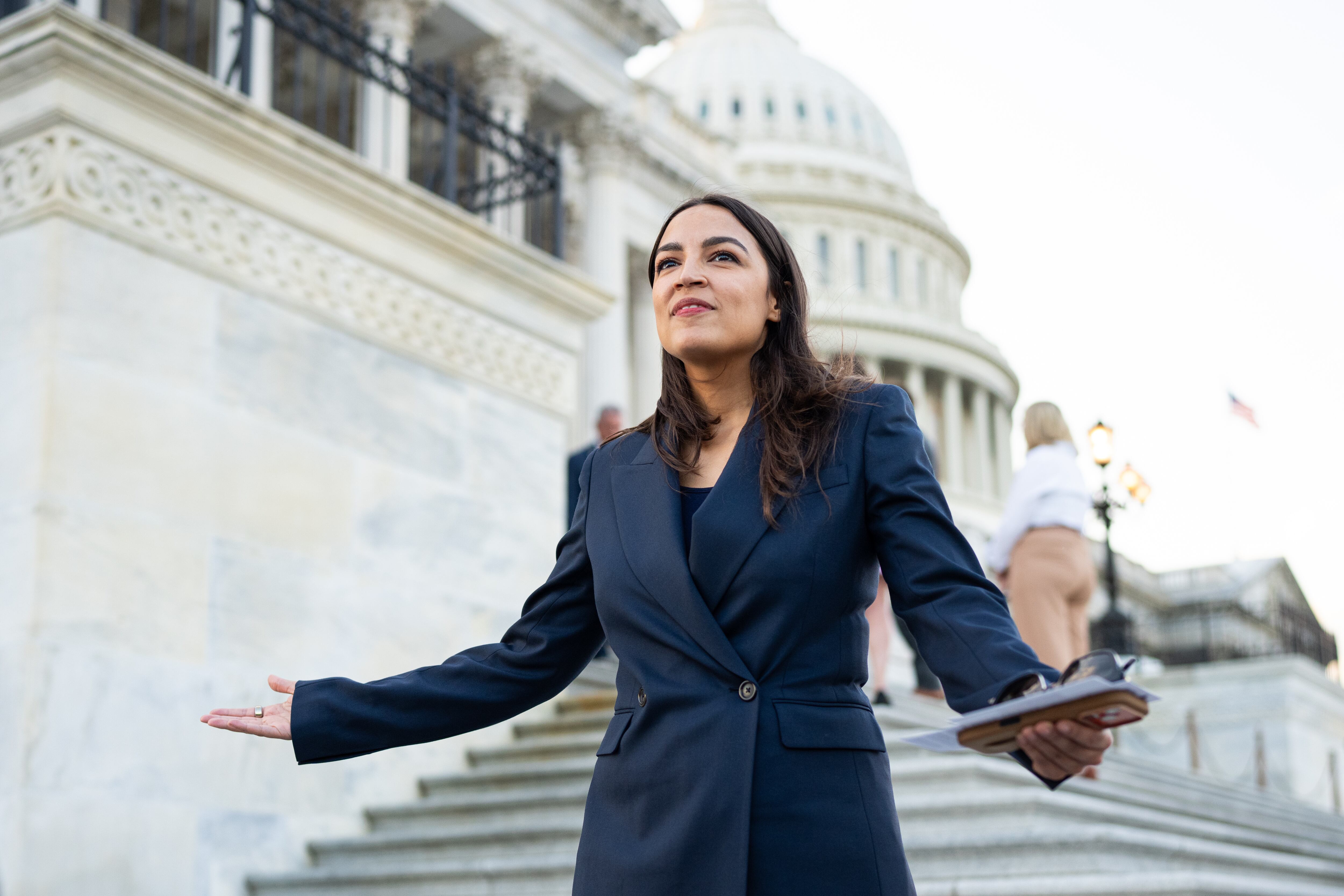 Demócrata Ocasio-Cortez congeló sus óvulos y criticó costes de atención reproductiva en EE. UU: Getty Images.