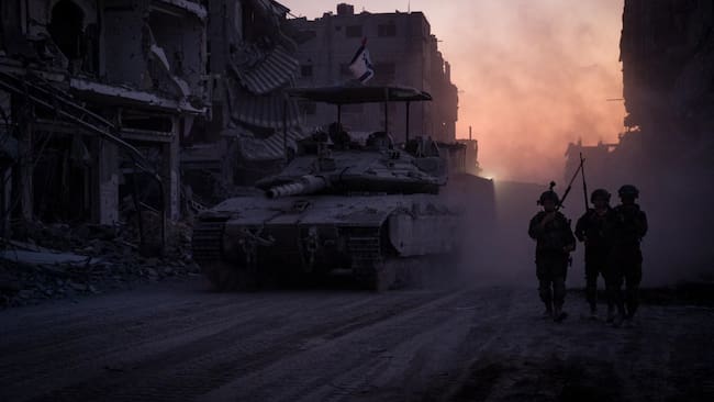 FRANJA DE GAZA (PALESTINA), 20/10/2024.- Viarios militares israelíes durante una de las operaciones en la Franja de Gaza. Más de 150 gazatíes perdieron la vida en ataques israelíes en el enclave palestino desde el sábado, unos 84 ayer y al menos otros 70 la madrugada de hoy domingo, en un bombardeo en Beit Lahia (norte) que también causó más de 40 heridos. EFE/ Ejército de Israel ***SOLO USO EDITORIAL/SOLO DISPONIBLE PARA ILUSTRAR LA NOTICIA QUE ACOMPAÑA (CRÉDITO OBLIGATORIO)***