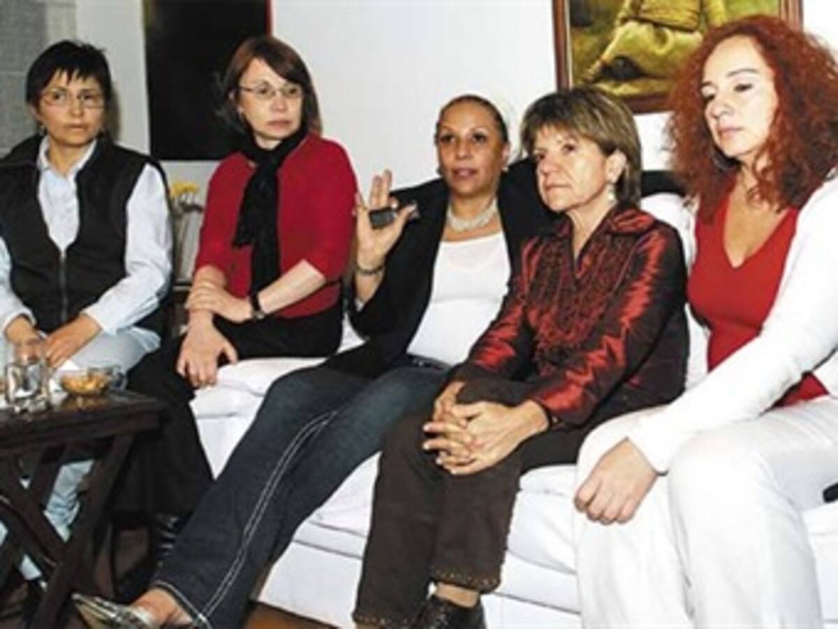 Colombianos por la Paz pide respaldo de EEUU, UE y Unasur en conversaciones con la guerrilla