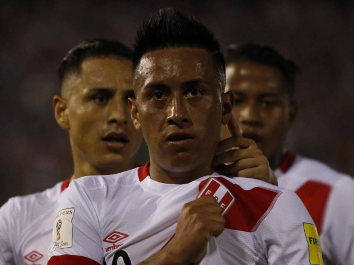 En imágenes: Perú golea de visita en Asunción