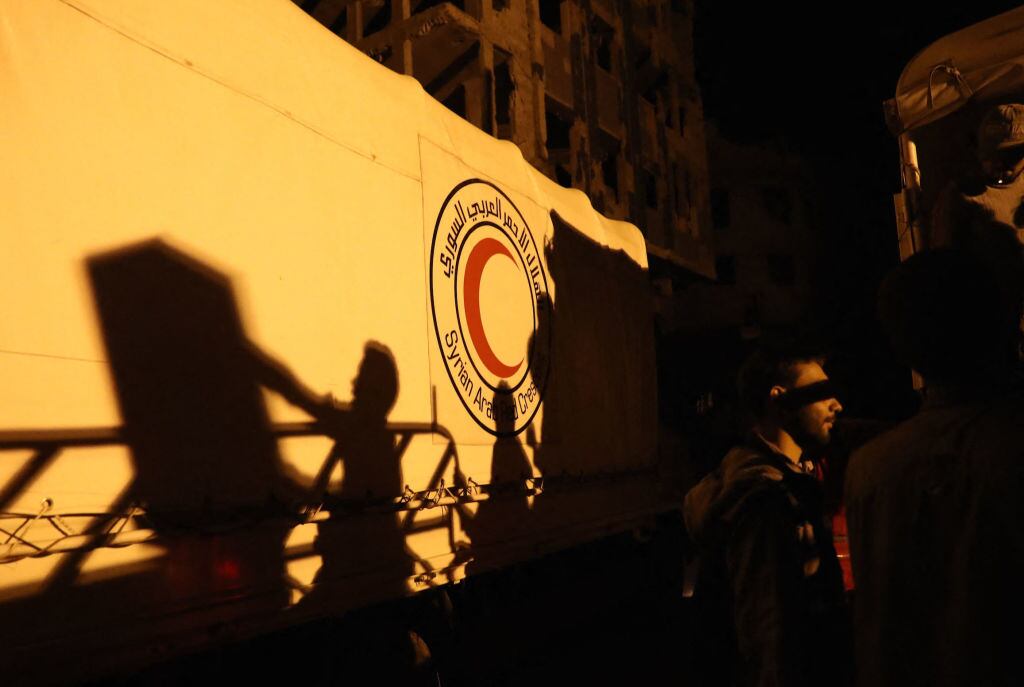 Imagen de referencia del logo de la Media Luna Roja. Foto: Abd Doumany / AFP vía Getty Images
