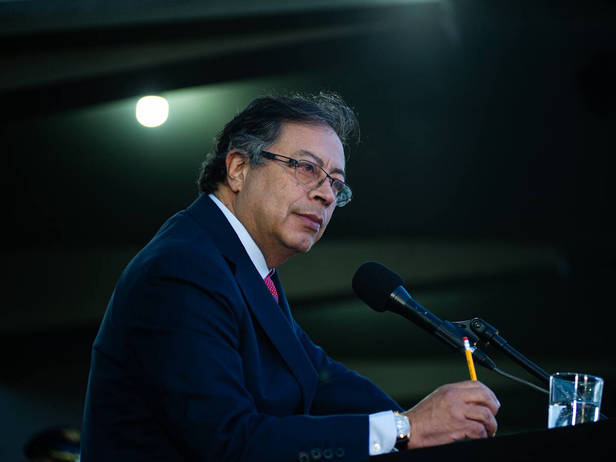 Al Oído: presidente Petro responde con vehemencia al ELN, ¡así es!