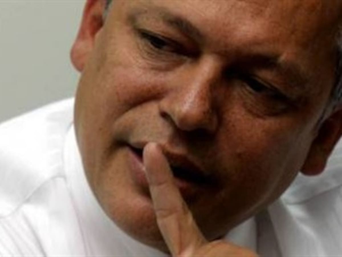 Conservadores santistas seguirán apoyando la reelección