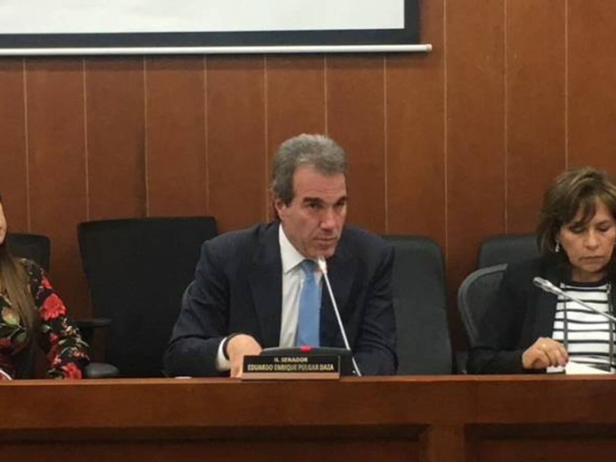 Analizan la posibilidad de que el estado cubra las deudas de las EPS