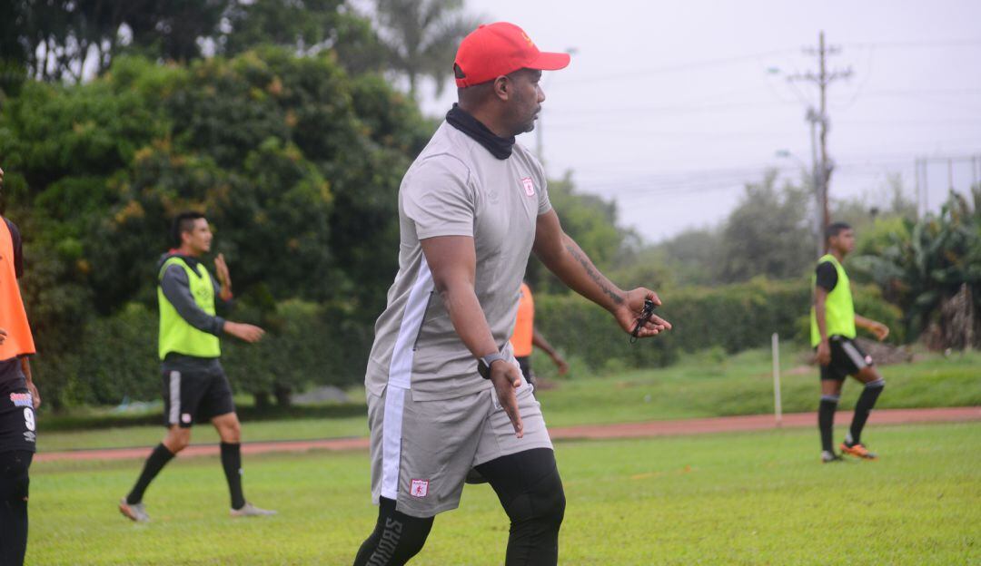 Jersson Gonzáles, técnico interino de América de Cali