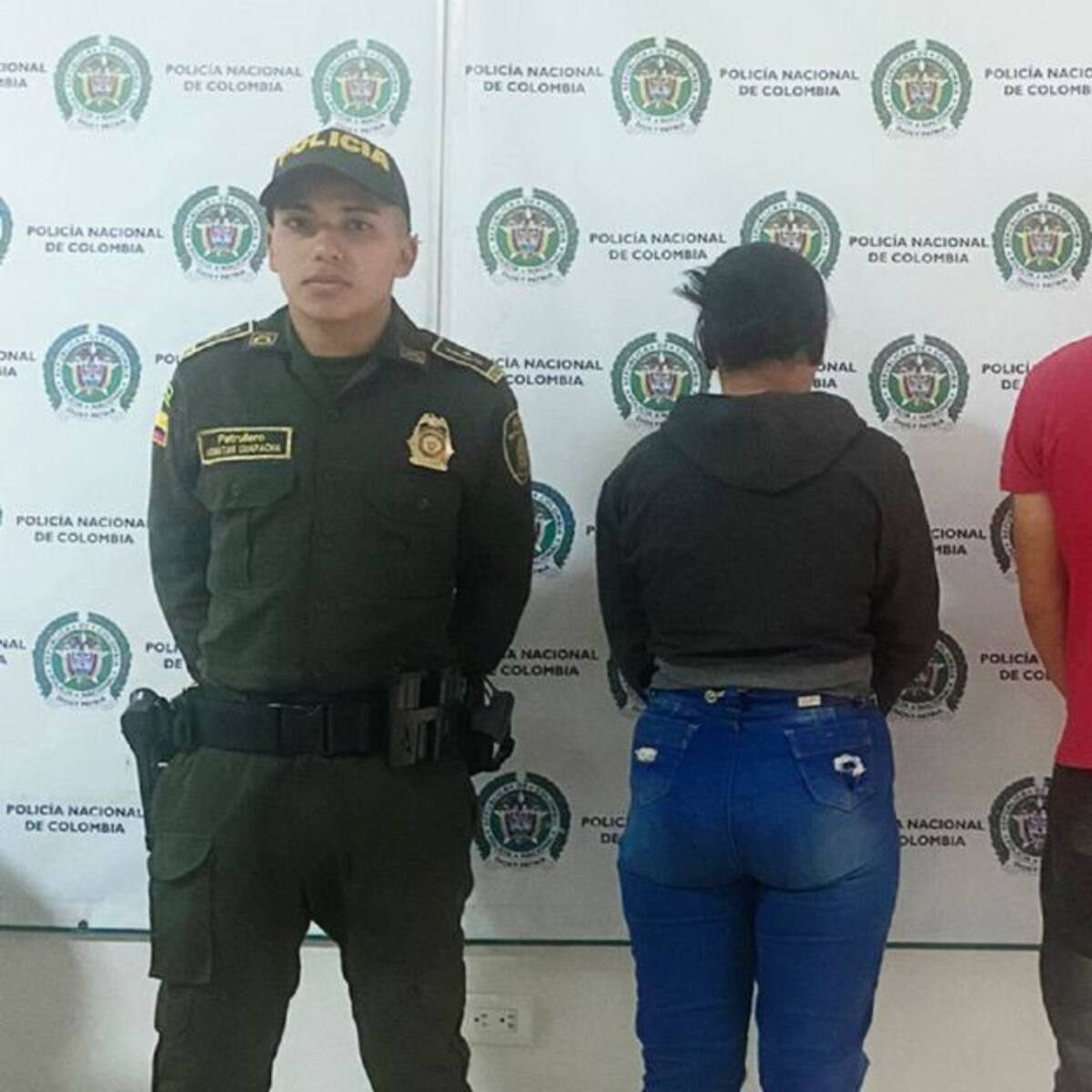 Plan Taxis de la Policía Metropolitana permite la captura de 2 personas