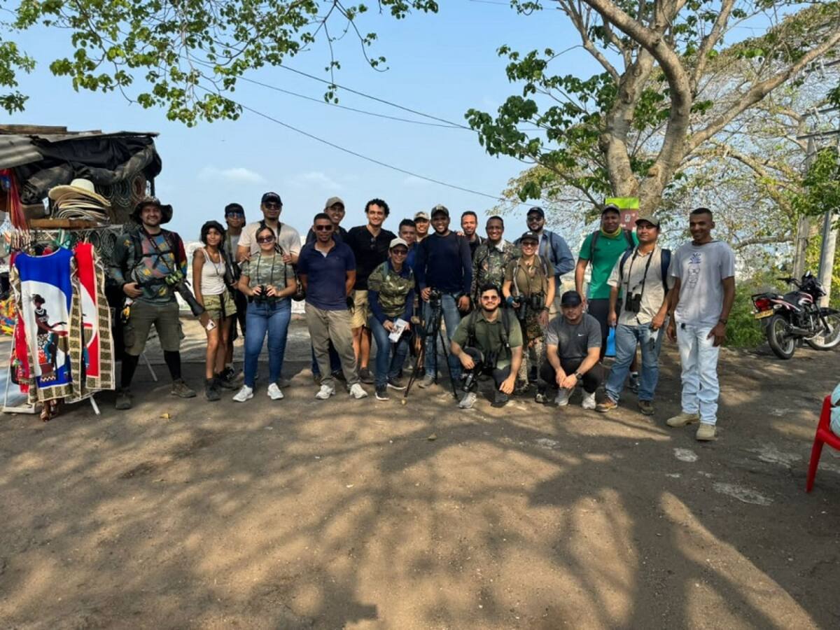 Se realizó primera jornada de observación de aves en La Popa