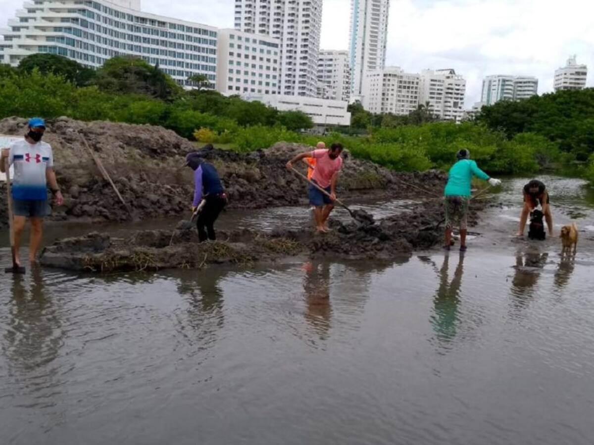 Dos meses de la 'Excavatón' en El Laguito de Cartagena