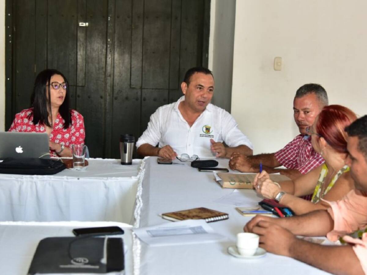 Alcaldía de Cartagena presente en Consejo Directivo del Mayor de Bolívar
