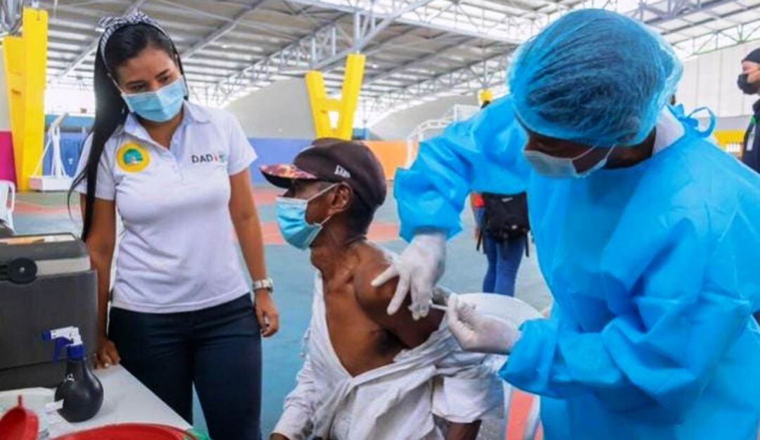 En Cartagena solo falta aplicar 59.025 dosis de refuerzos para alcanzar la meta del 40% y poder decirle adiós al tapabocas en sitios cerrados