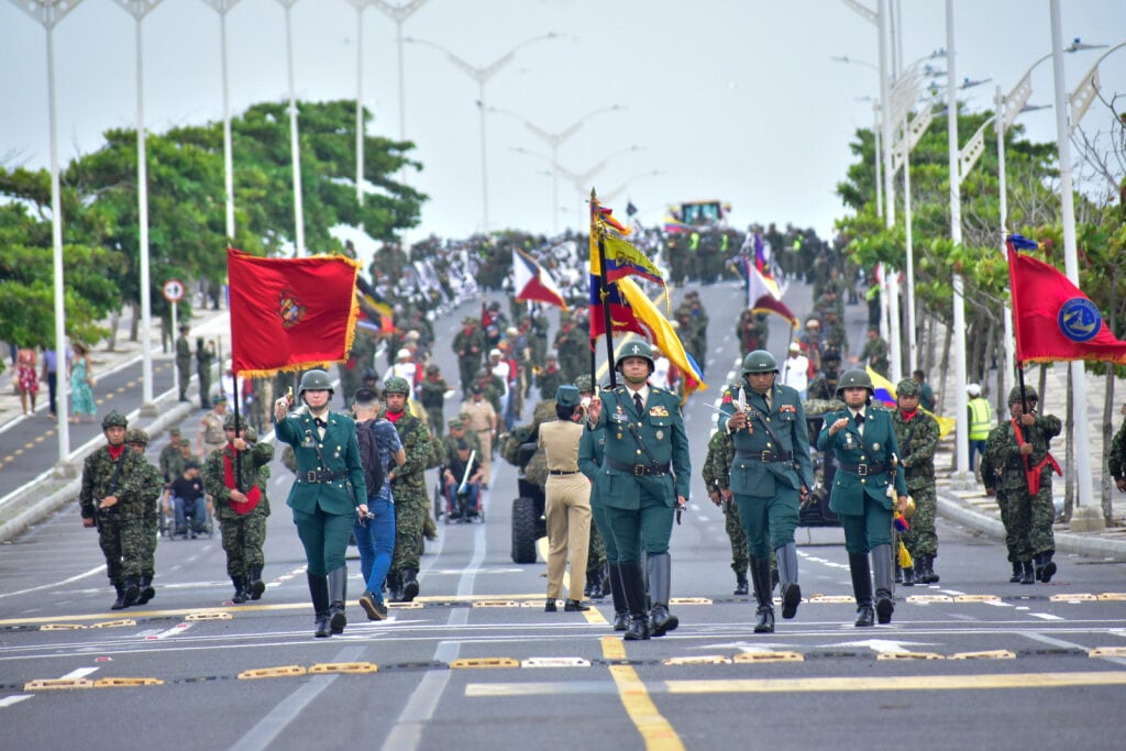 Desfile en el Gran Malecón. Foto: Alcaldía de Barranquilla.