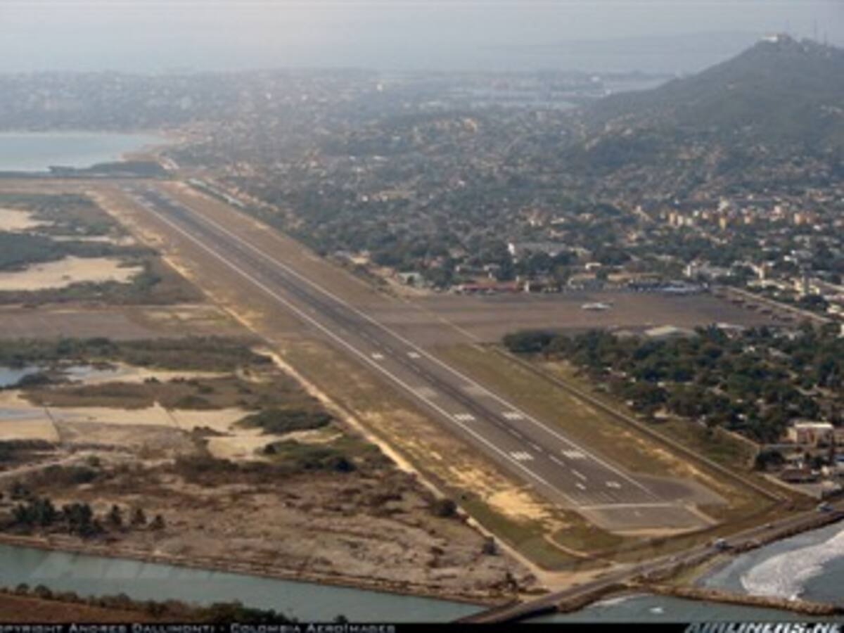 Proponen traslado del aeropuerto de Cartagena