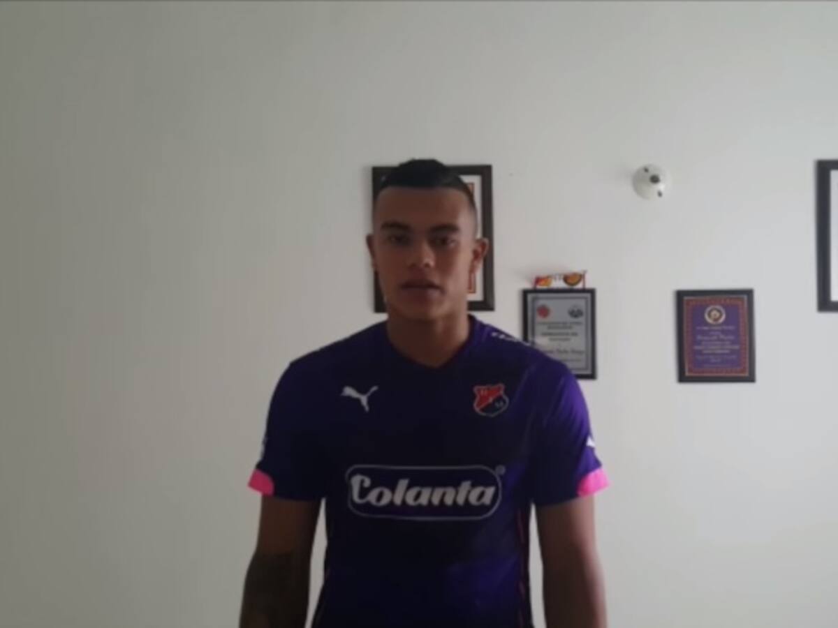 Independiente Medellín confirma la llegada de Leonardo Castro