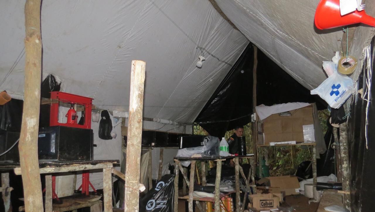 Destruyen narcolaboratorio en Chinácota, Norte de Santander. / Foto: Denor.