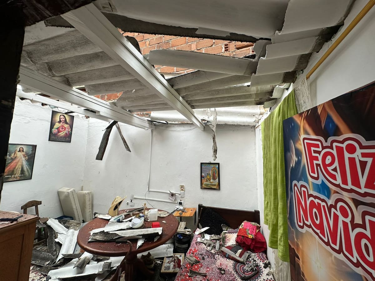 Explosión por acumulación de gas deja una persona lesionada en vivienda de Rionegro