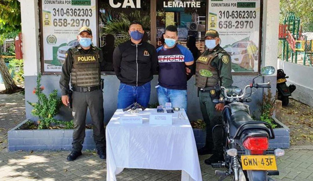 En persecución policial fueron detenidos en el barrio Daniel Lemaitre