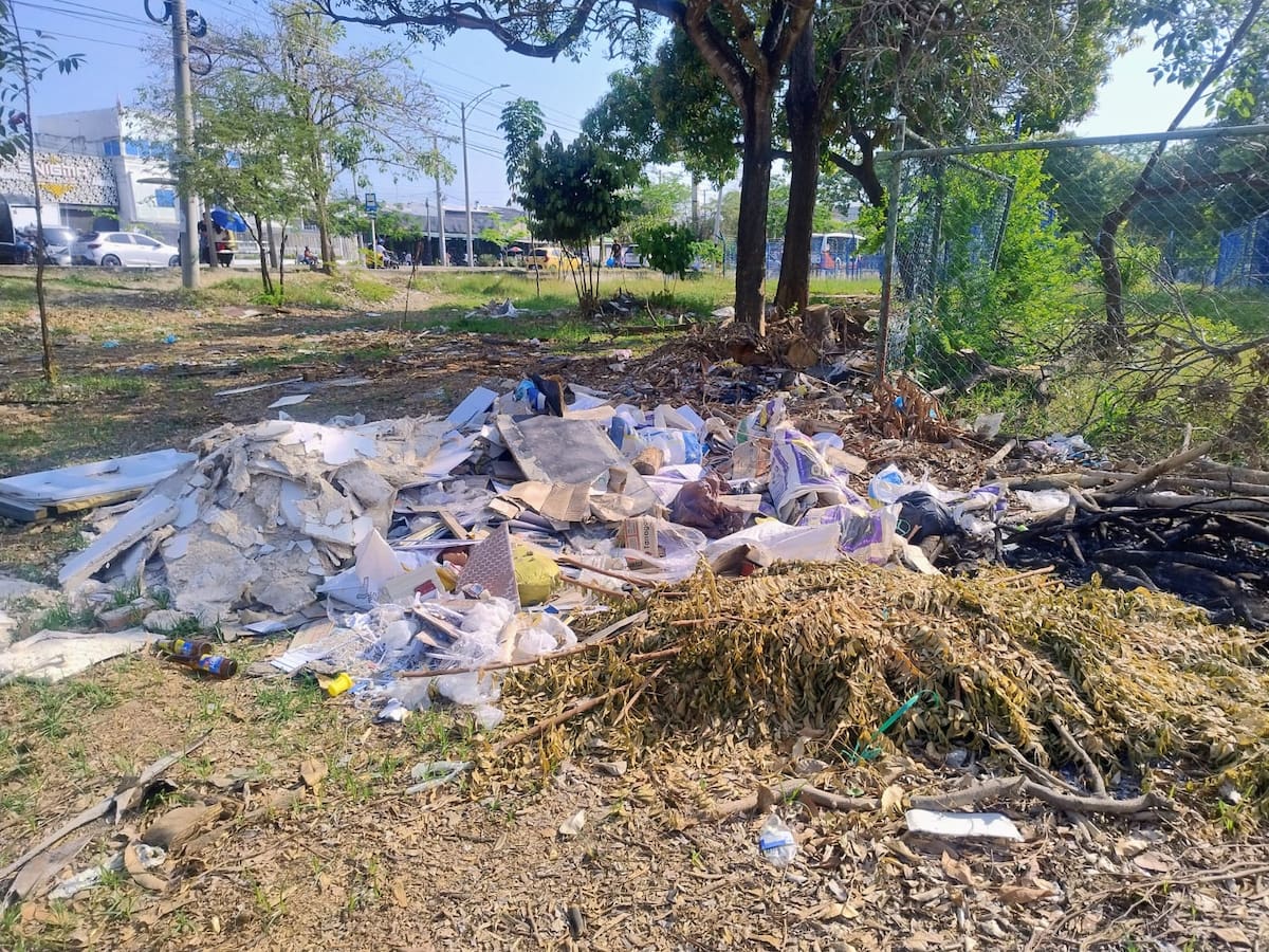 JAC Los Caracoles alerta sobre incremento de basuras e inseguridad por predios de la Armada