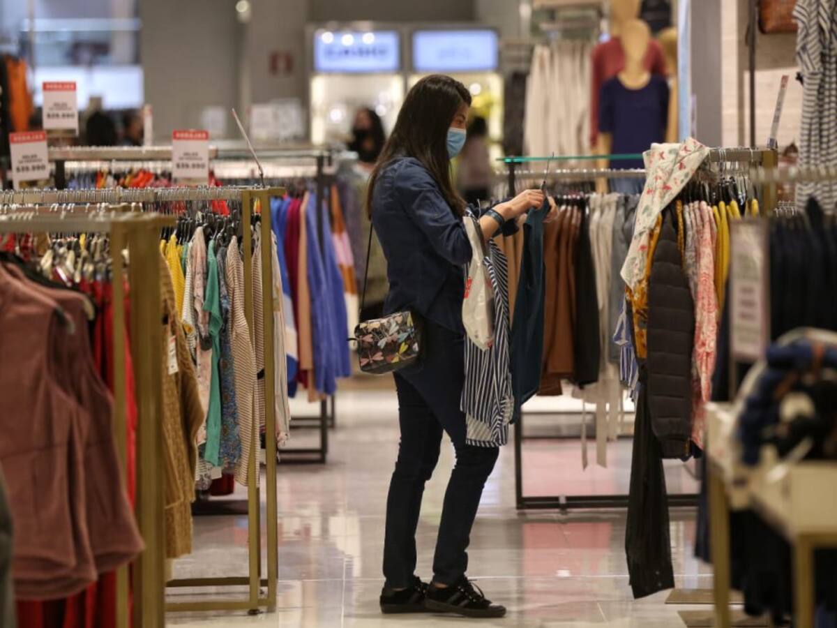 El 81% de los comerciantes en Colombia reportó caída en las ventas durante mayo