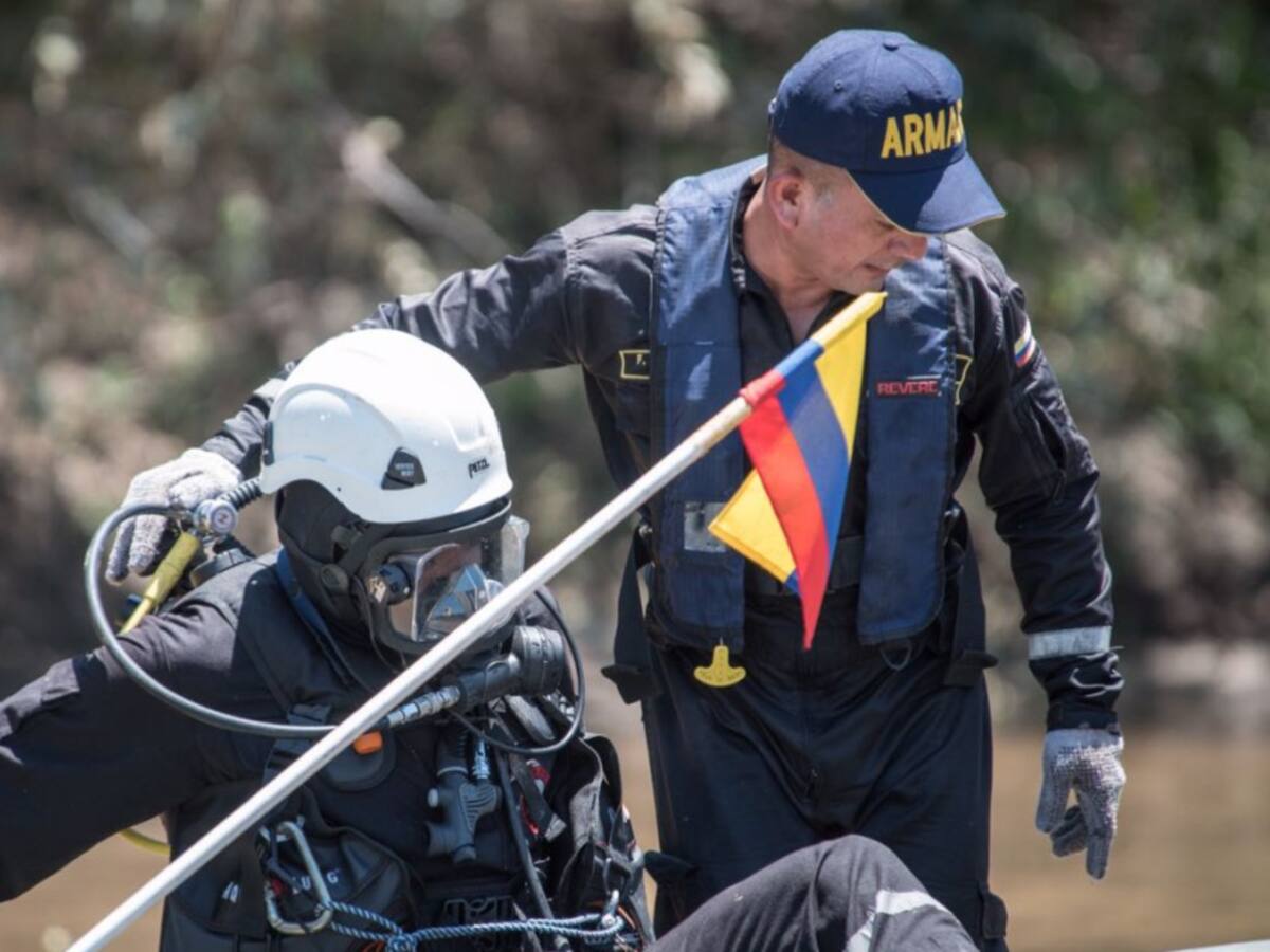 Embarcación detenida por Venezuela llevaba ayuda humanitaria: Armada