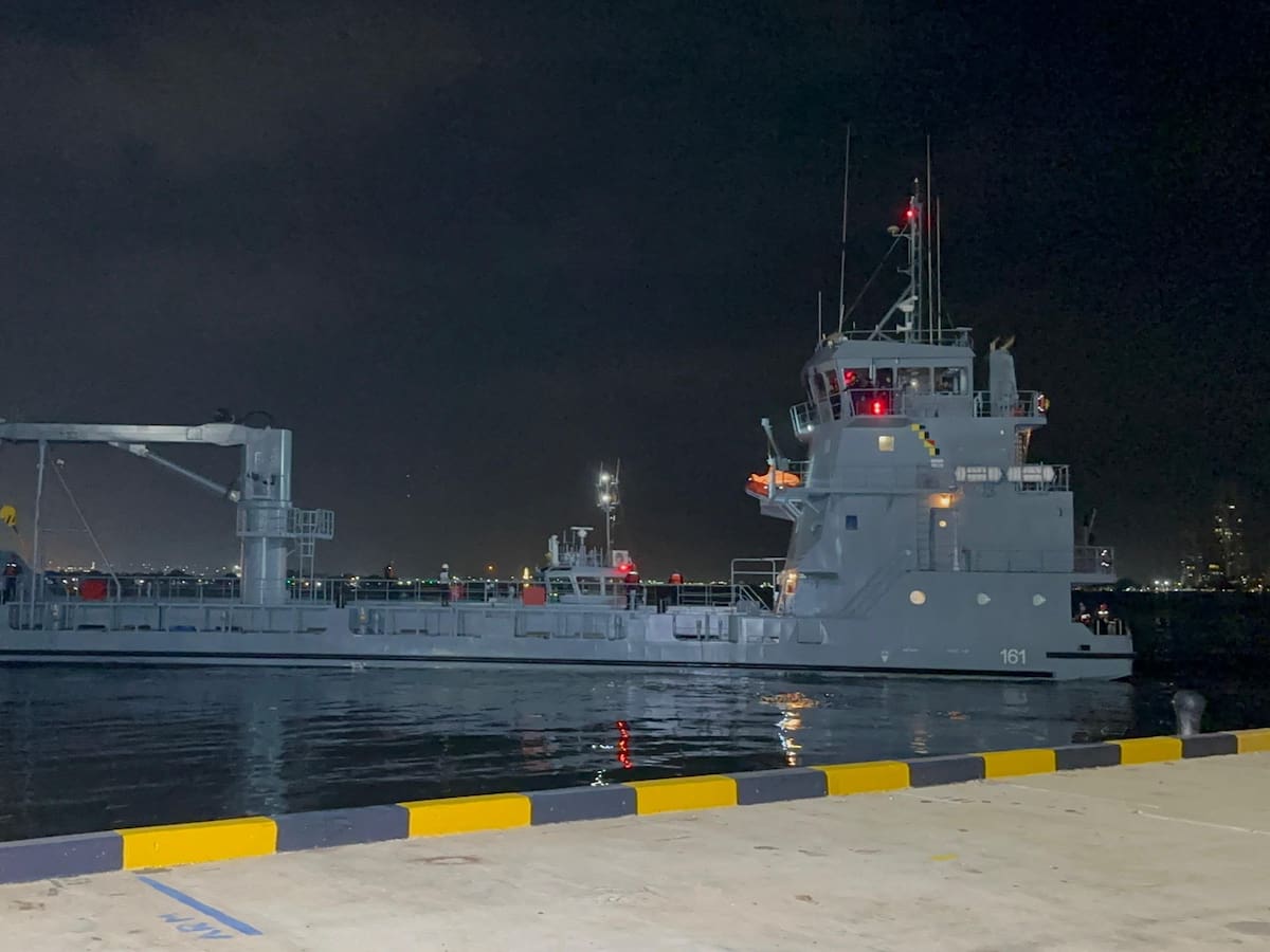 Buque de la armada zarpó desde Cartagena a Miami por ayudas para damnificados del terremoto
