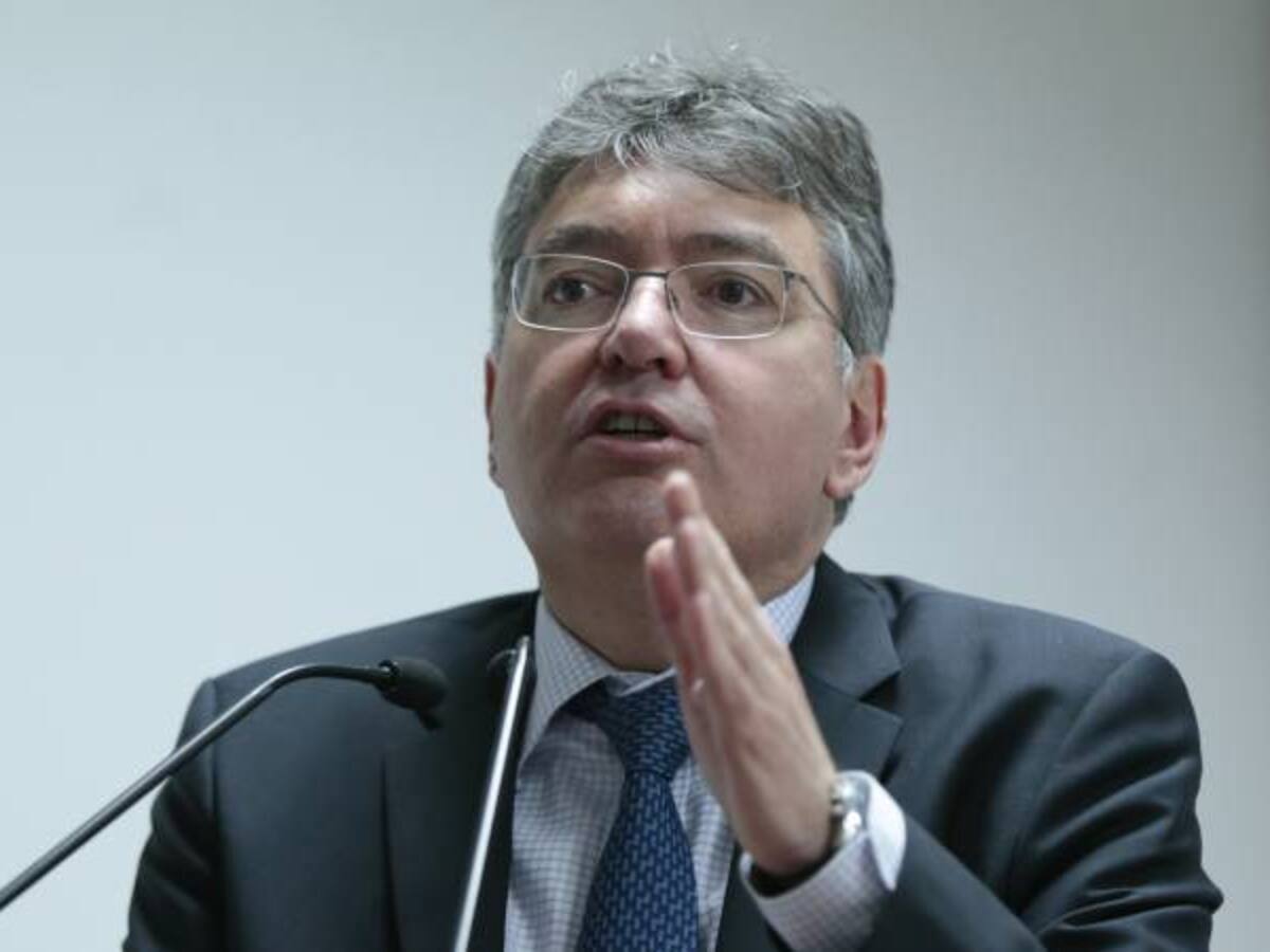 Venta de participación en Isagen es buena subasta para el Gobierno: Minhacienda