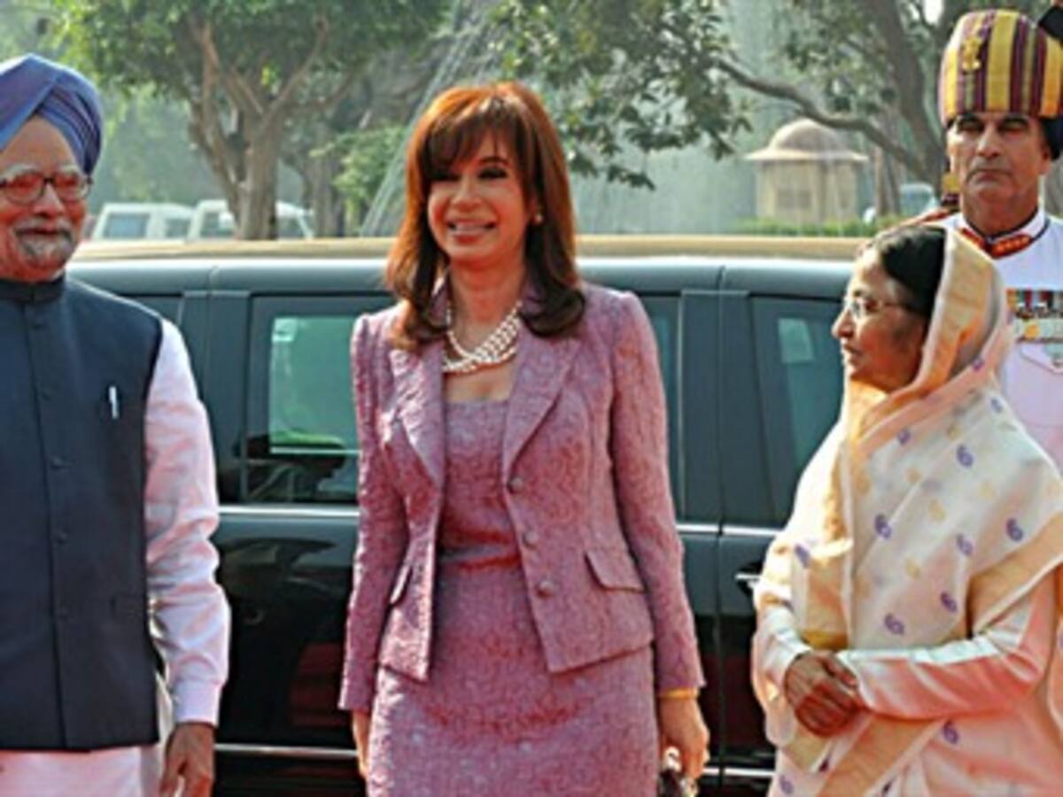India y Argentina firman pacto de cooperación nuclear y otros nueve acuerdos