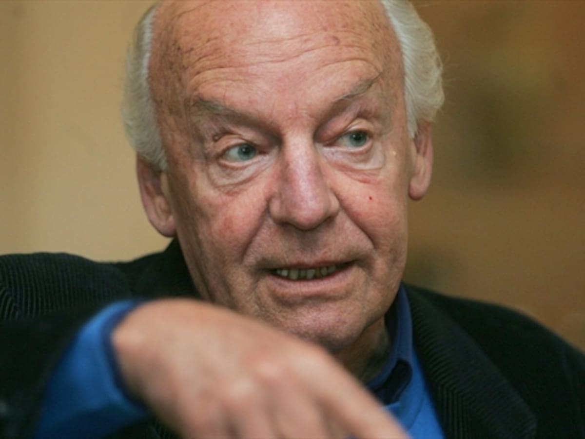 La política y las letras se unen para despedir con honores a Galeano