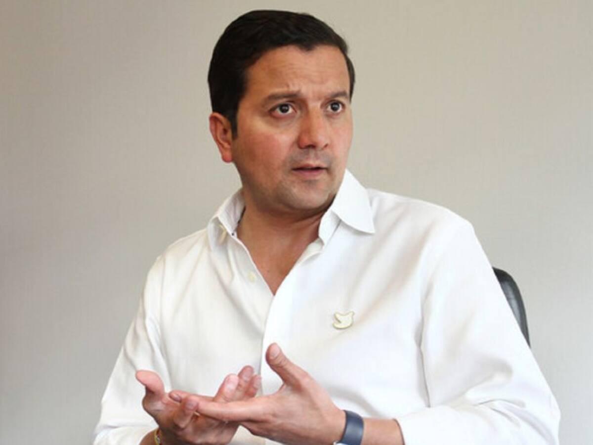 “Hablé con el deseo pero ya Vargas Lleras descartó su candidatura": Luna