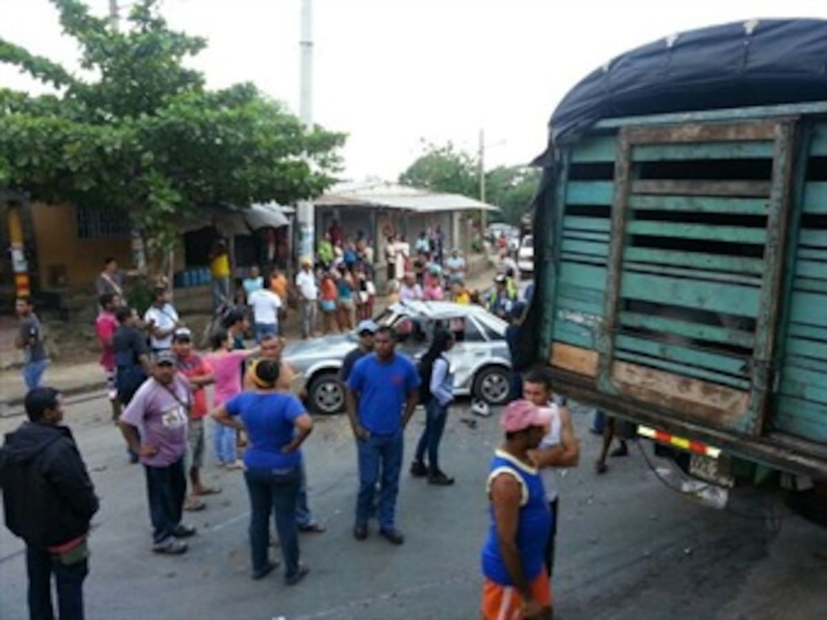 Tres muertos y ocho heridos deja accidente de tránsito en La Guajira