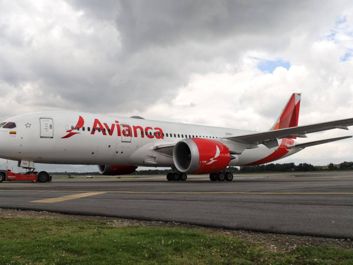 Avianca descarta acuerdo para una fusión con la aerolínea Sky Airlines