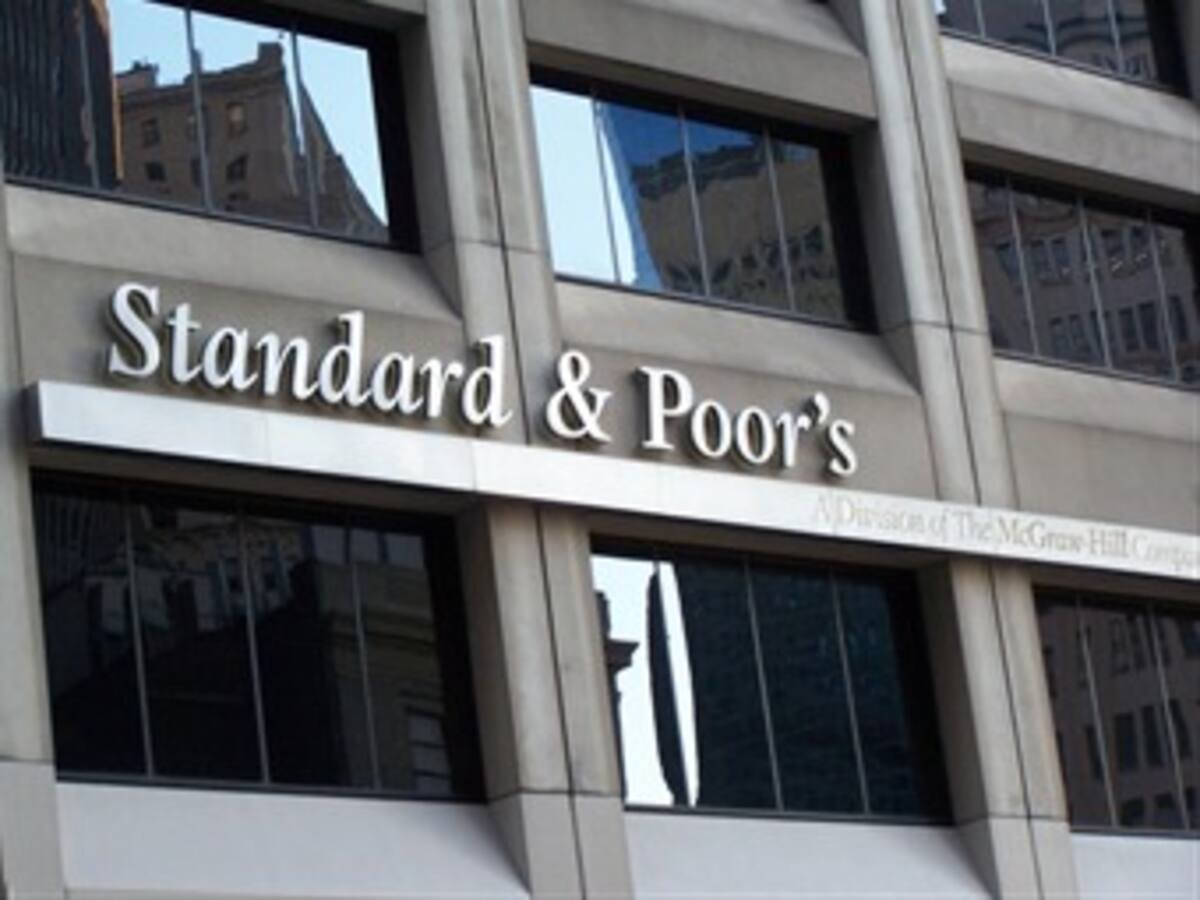 Standard & Poor's eleva la calificación crediticia de Colombia