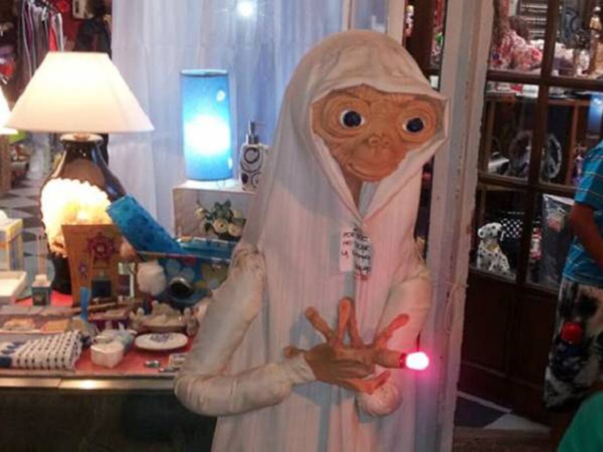 Pueblo argentino celebra festival de alienígenas