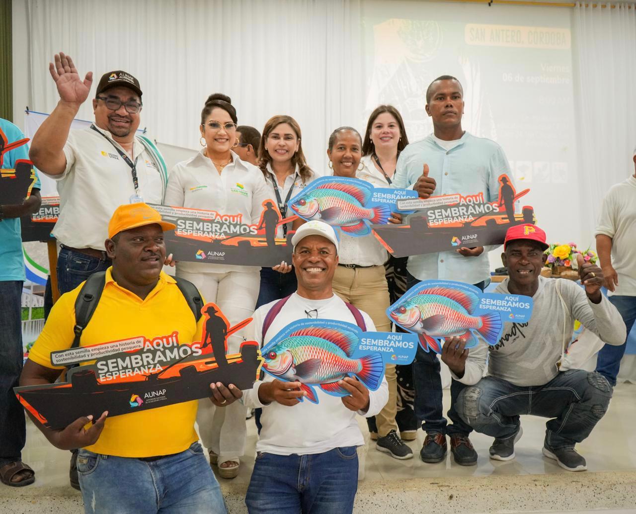 Foto de referencia: mesa de diálogo popular con comunidades pesqueras del Golfo de Morrosquillo. Cortesía: prensa Aunap.