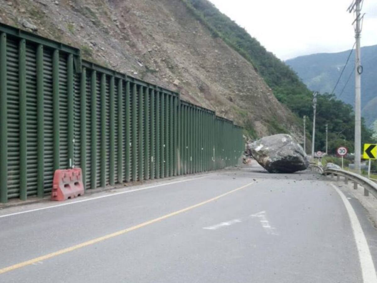 Habilitan tránsito con paso alterno en vía al Llano sentido V/vicencio-Btá
