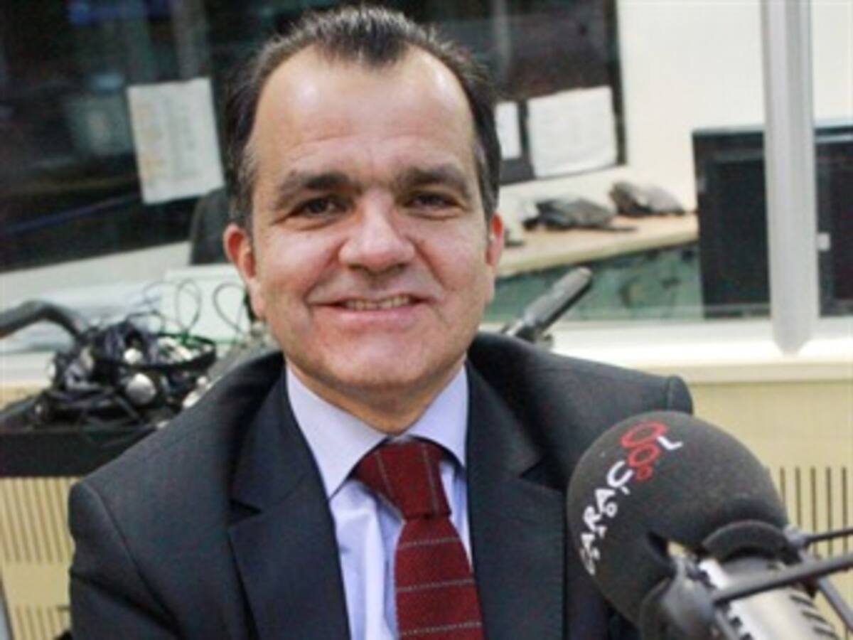 Proyecto sobre referendo para la paz es una cortina de humo: uribistas