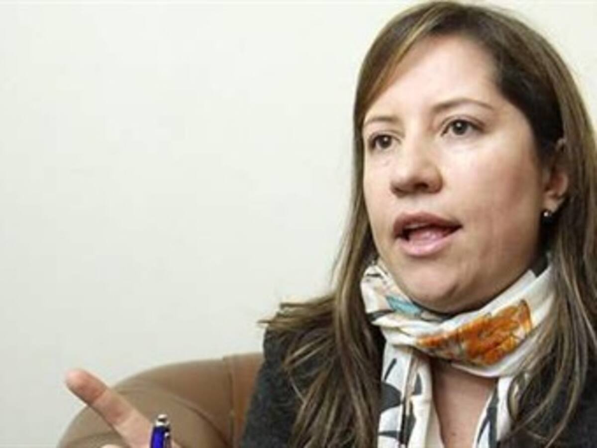 Amenazas a la UP afectan beneficios de ley de reparación: Paula Gaviria