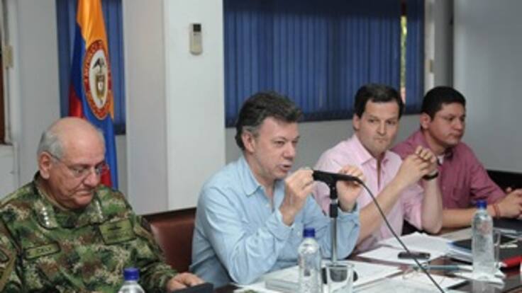 Santos ofrece 100 millones por asesinos de universitarios en Córdoba