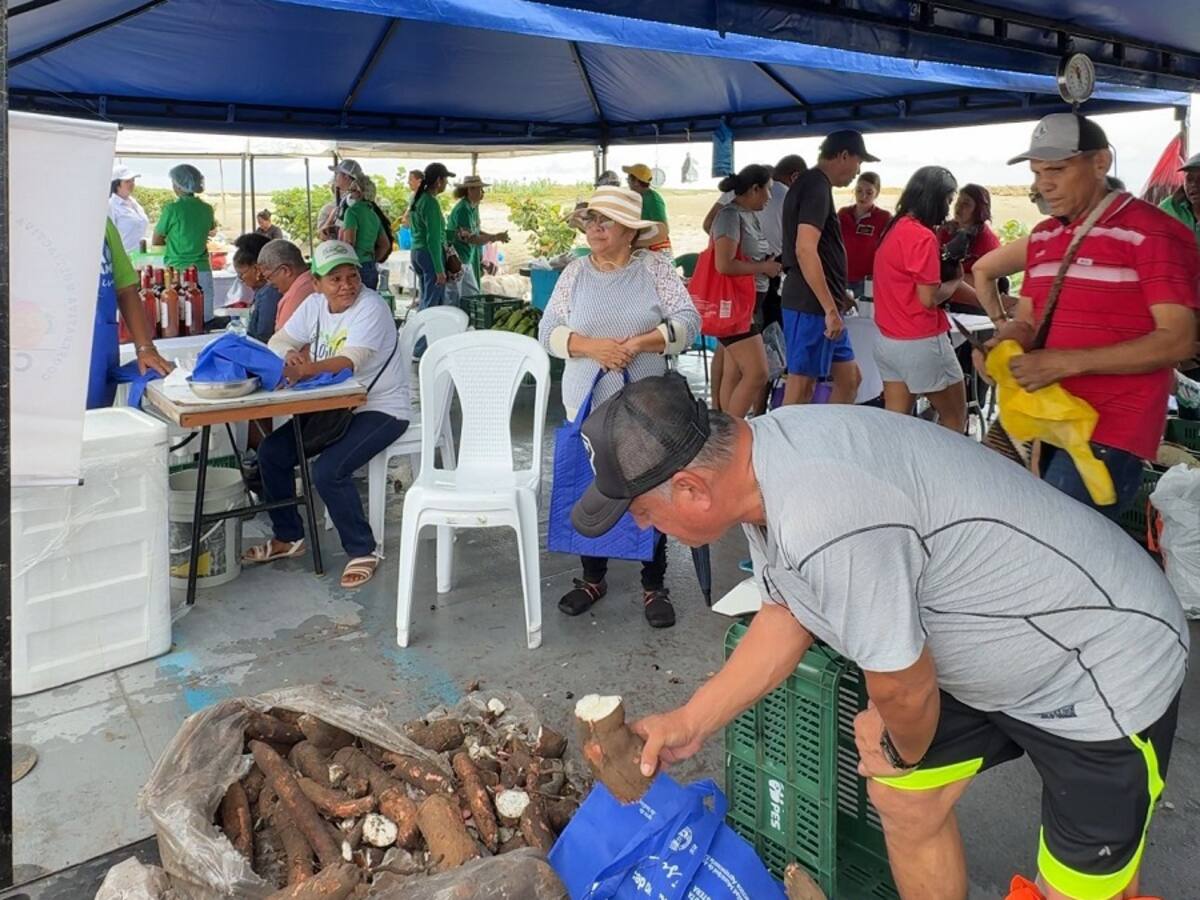 Más de $22 millones en ventas en el Mercado Campesino de la Feria Comercial de la Umata