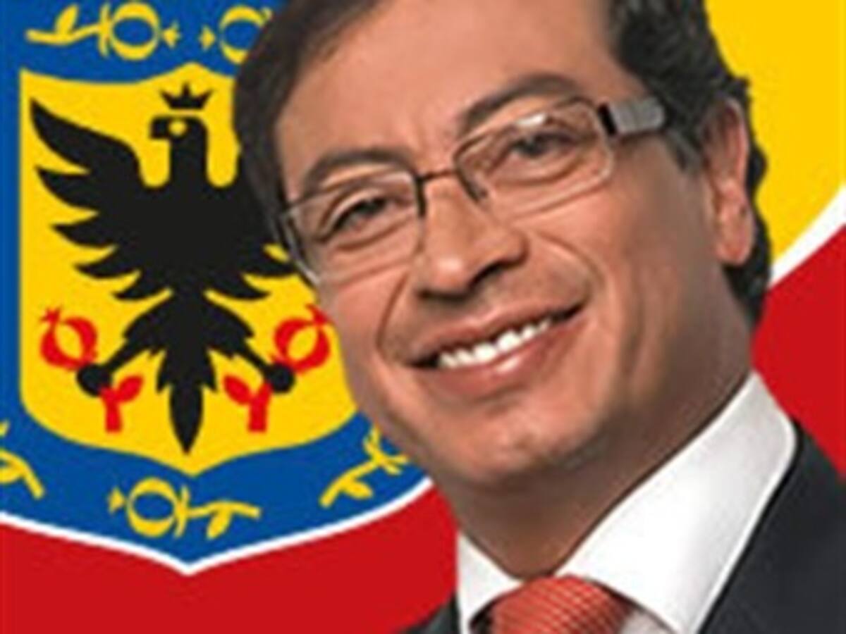 Petro arremete contra proyectos impulsados por MinVivienda