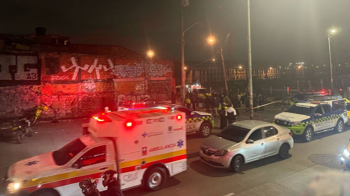 Tres personas muertas y varios heridos dejó explosión en el centro de Bogotá