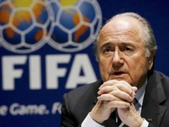 Blatter confirma que Catar albergará en solitario el Mundial 2022