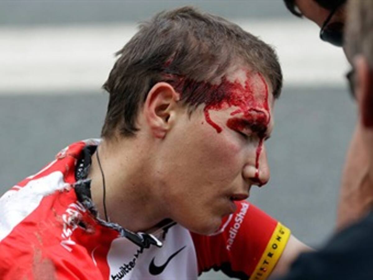 La novena etapa del Tour dejó numerosos accidentes
