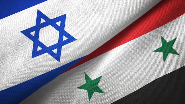 Banderas de Israel y Siria. Foto: Getty Images