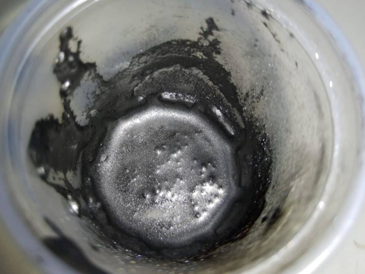 Crean pilas orgánicas elaboradas con aguacate, plátano verde y caña