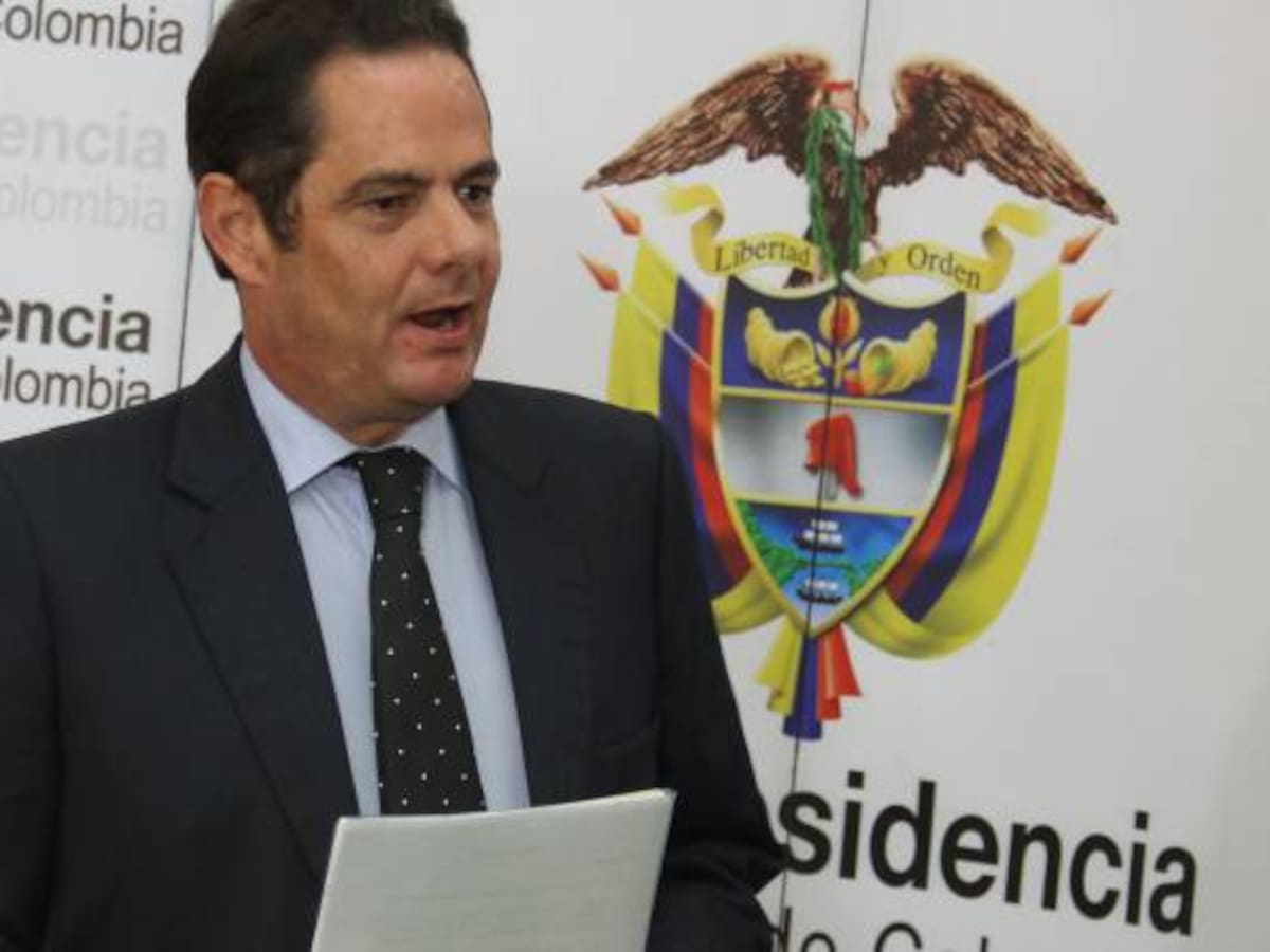 Arranca la construcción de autopista que conecta a Colombia con Ecuador