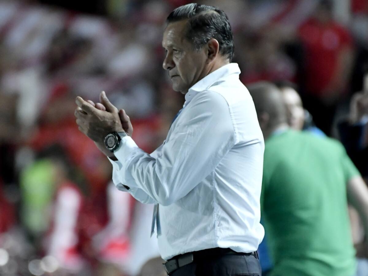 Pompilio Páez: "Fue traumático para Osorio salir así de Nacional"